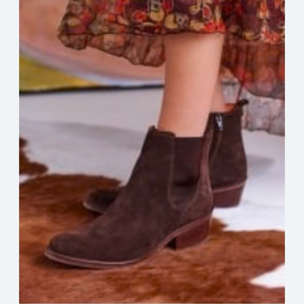 Penelope Chilvers Rove Chelsea Bootie  Bitter Brown Suede Size: EU 39/ US 8